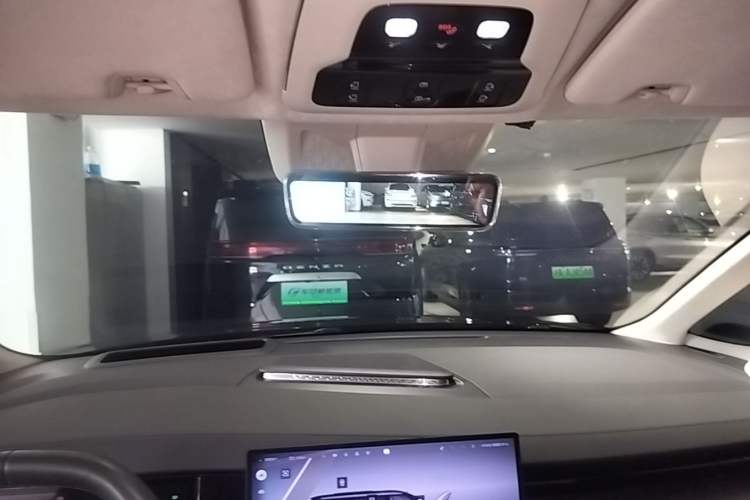 Used Zeekr 009 2024 GAC Trumpchi Headliner