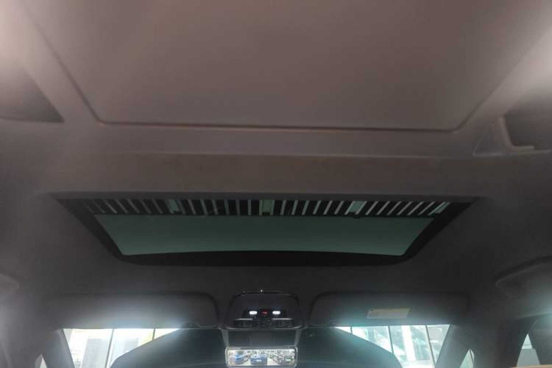 Used Zeekr 009 2024 7-Seater Walk-Through Version Four-Wheel Drive 108 kWh Headliner