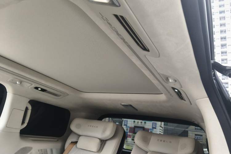 Used Zeekr 009 2024 GAC Trumpchi Headliner