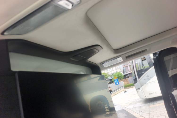 Used Zeekr 009 2024 GAC Trumpchi Headliner