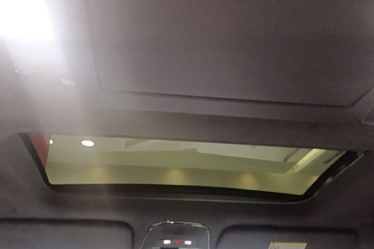 Used Zeekr 009 2024 Six-Seat Executive Version 4WD 108 kWh Headliner