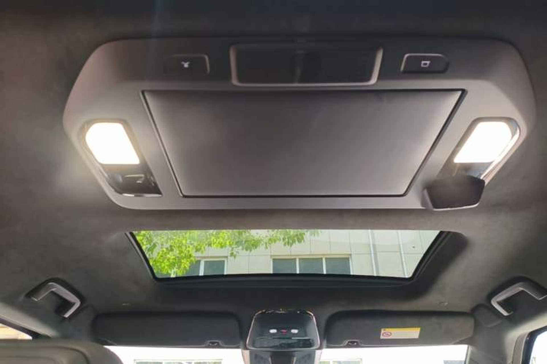 Used Zeekr 009 2024 Six-Seat Executive Version 4WD 108 kWh Headliner