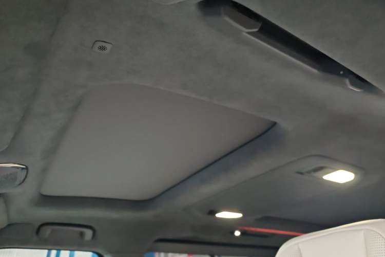 Used Zeekr 009 2024 Six-Seat Executive Version 4WD 108 kWh Headliner