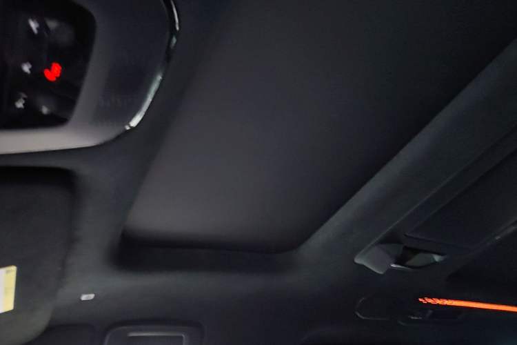 Used Zeekr 009 2024 7-Seater Aisle Version 108 kWh Headliner