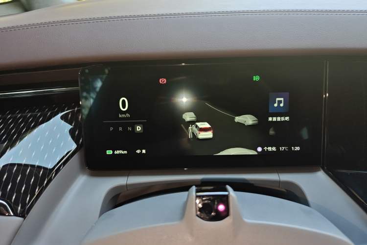 Used Zeekr 009 2024 7-Seater Walk-Through Version Four-Wheel Drive 108 kWh Instrument Cluster