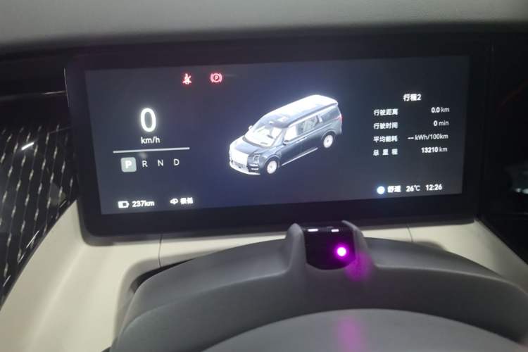 Used Zeekr 009 2024 Six-Seat Executive Version 4WD 108 kWh Instrument Cluster