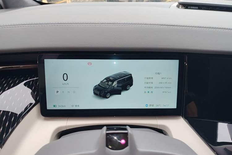 Used Zeekr 009 2024 7-Seater Walk-Through Version Four-Wheel Drive 108 kWh Instrument Cluster