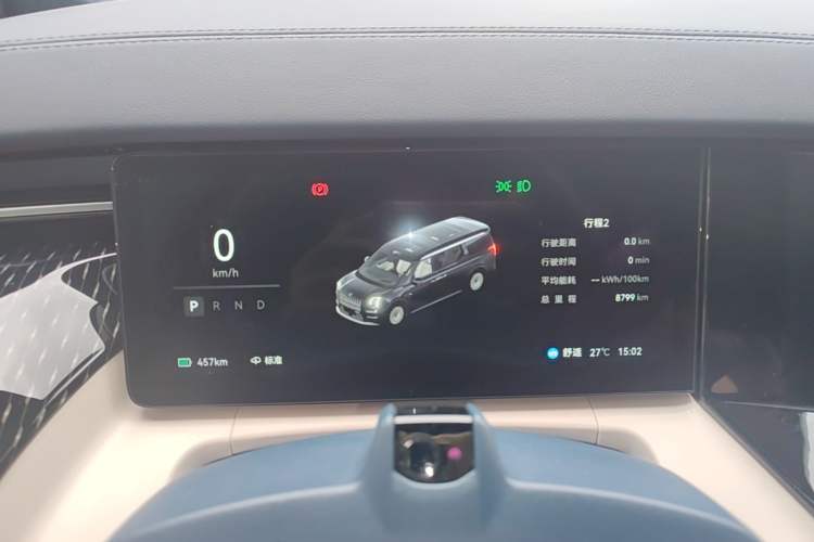 Used Zeekr 009 2024 7-Seater Walk-Through Version Four-Wheel Drive 108 kWh Instrument Cluster