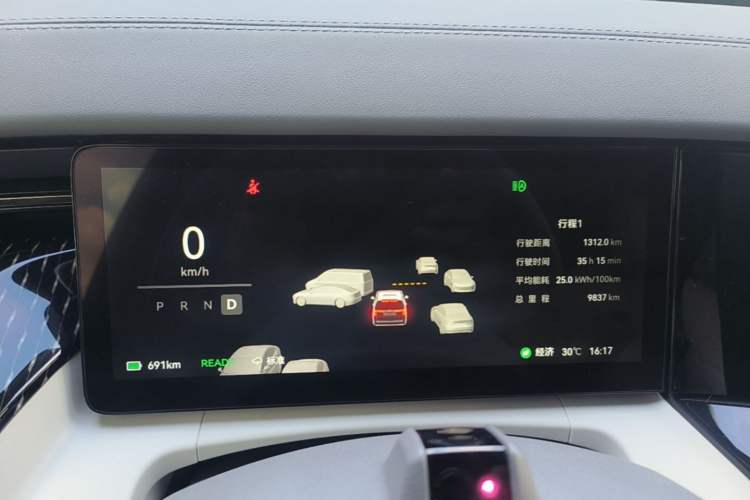 Used Zeekr 009 2024 7-Seater Walk-Through Version Four-Wheel Drive 108 kWh Instrument Cluster