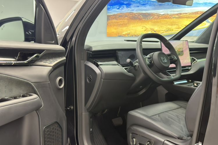 Used Zeekr 009 2024 7-Seater Walk-Through Version Four-Wheel Drive 108 kWh Interior 10