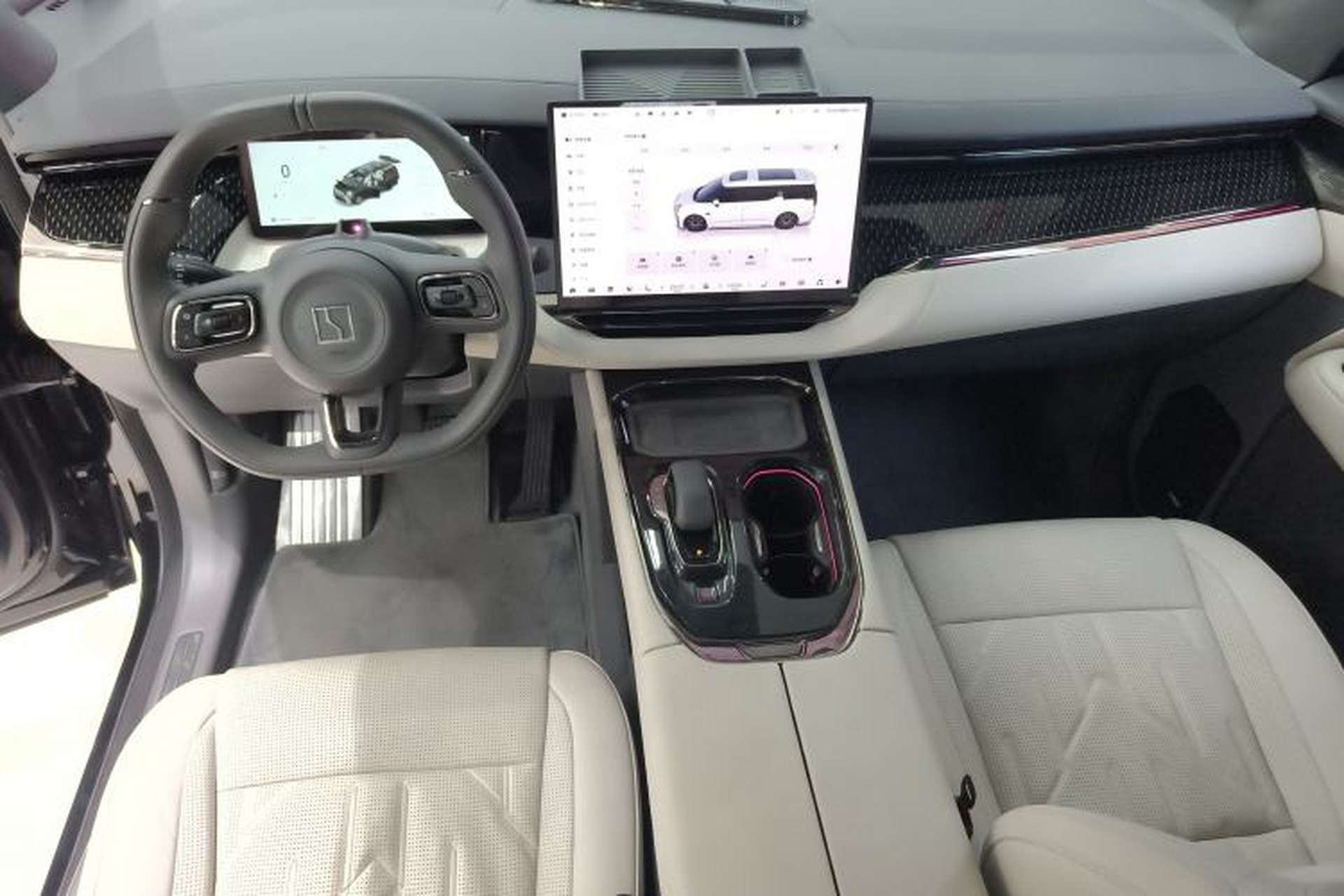Used Zeekr 009 2024 7-Seater Aisle Version 108 kWh Interior 2