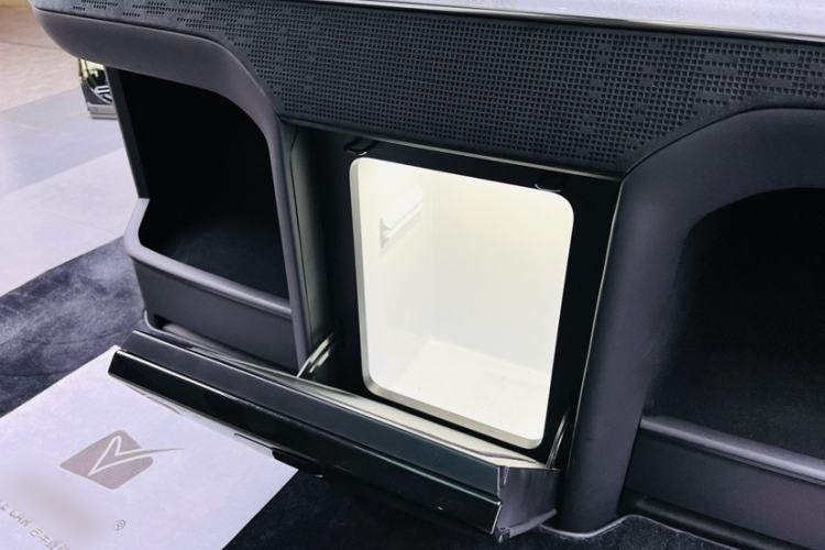 Used Zeekr 009 2024 GAC Trumpchi Interior 4