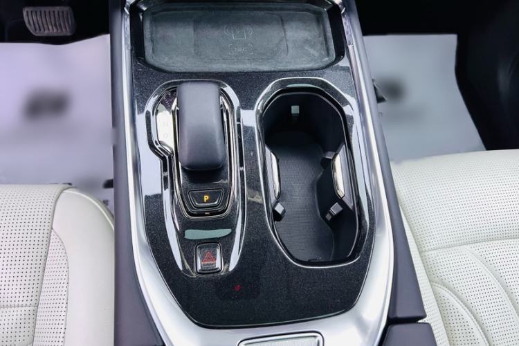 Used Zeekr 009 2024 GAC Trumpchi Interior 9