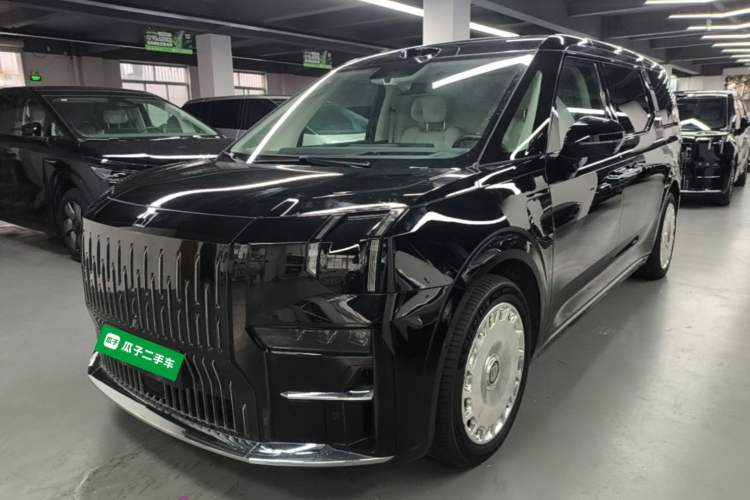Zeekr 009 2024 GAC Trumpchi