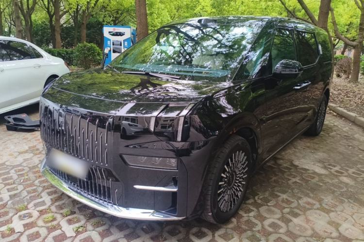 Used Zeekr 009 2024 Six-Seat Executive Version 4WD 108 kWh Guazi used car, China used car export, Used car for sale, Used Zeekr cars, Cheapest cars for sale, Electric vehicle, New energy car