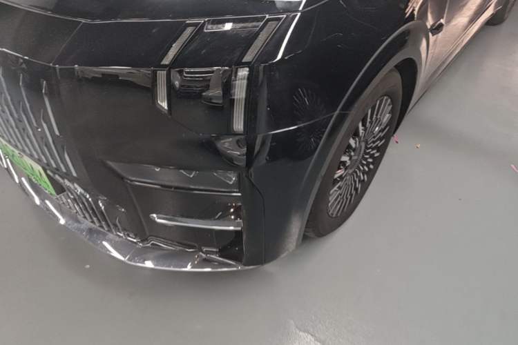 Used Zeekr 009 2024 Six-Seat Executive Version 4WD 108 kWh Left Front Headlight