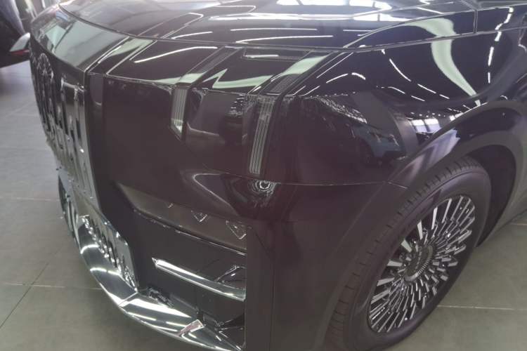Used Zeekr 009 2024 Six-Seat Executive Version 4WD 108 kWh Left Front Headlight
