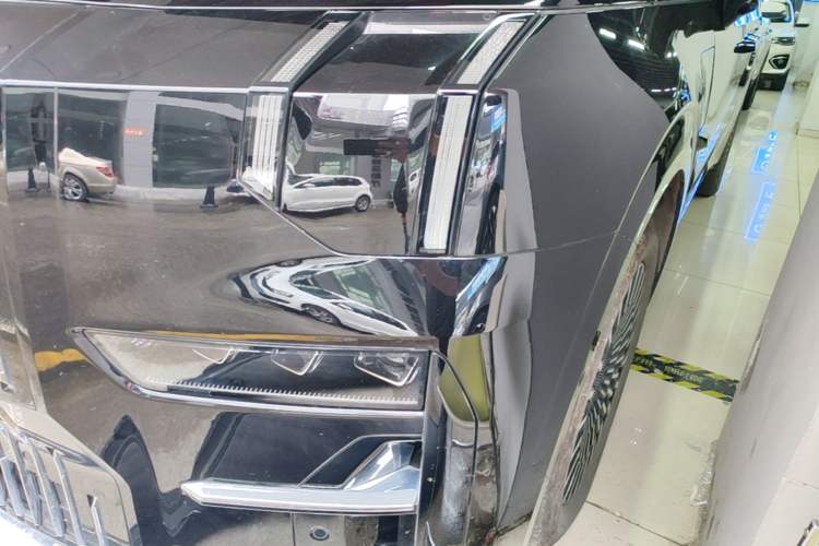 Used Zeekr 009 2024 Six-Seat Executive Version 4WD 108 kWh Left Front Headlight