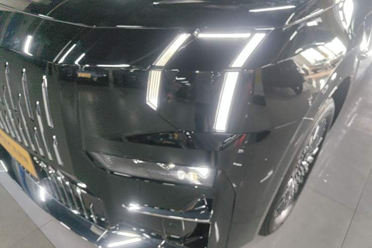 Used Zeekr 009 2024 Six-Seat Executive Version 4WD 108 kWh Left Front Headlight