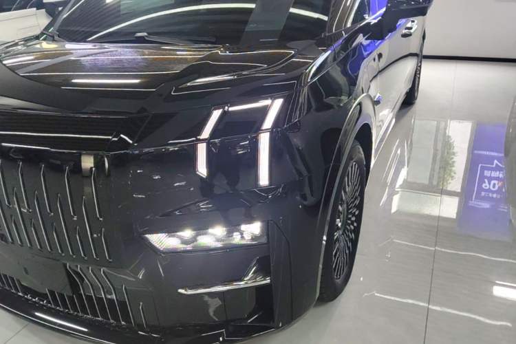 Used Zeekr 009 2024 Six-Seat Executive Version 4WD 140 kWh Left Front Headlight
