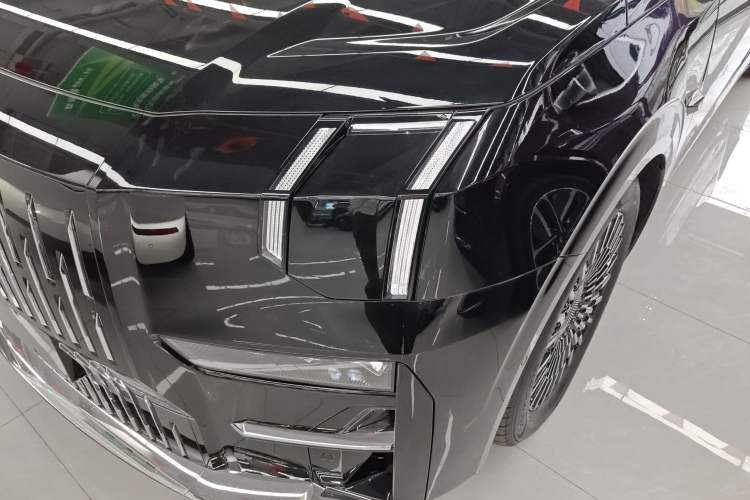 Used Zeekr 009 2024 7-Seater Aisle Version 108 kWh Left Front Headlight