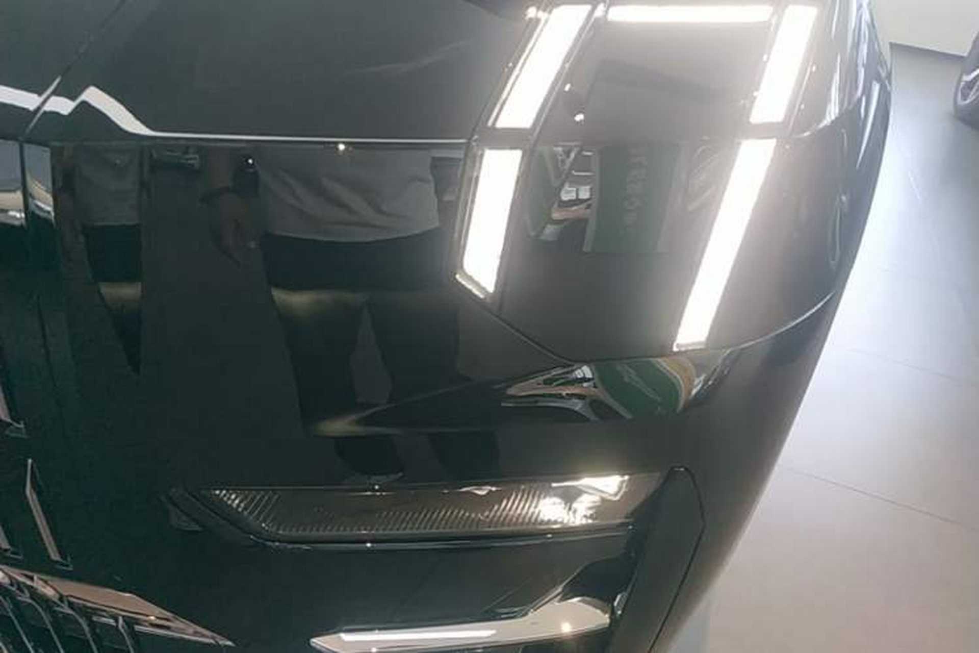 Used Zeekr 009 2024 7-Seater Aisle Version 108 kWh Left Front Headlight