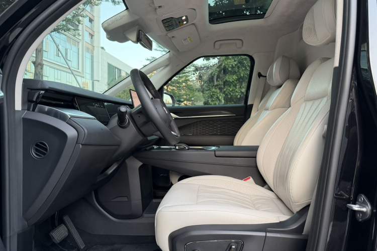 Used Zeekr 009 2024 GAC Trumpchi Left Front Seat