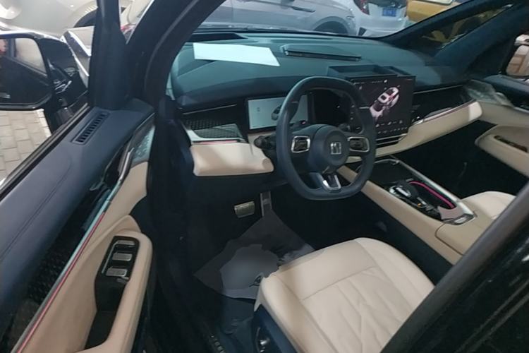 Used Zeekr 009 2024 7-Seater Walk-Through Version Four-Wheel Drive 108 kWh Left Front Seat