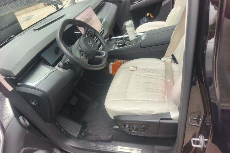 Used Zeekr 009 2024 GAC Trumpchi Left Front Seat