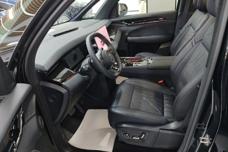 Used Zeekr 009 2024 7-Seater Walk-Through Version Four-Wheel Drive 108 kWh Left Front Seat