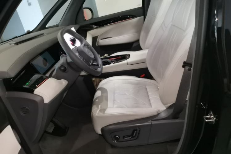 Used Zeekr 009 2024 7-Seater Walk-Through Version Four-Wheel Drive 108 kWh Left Front Seat
