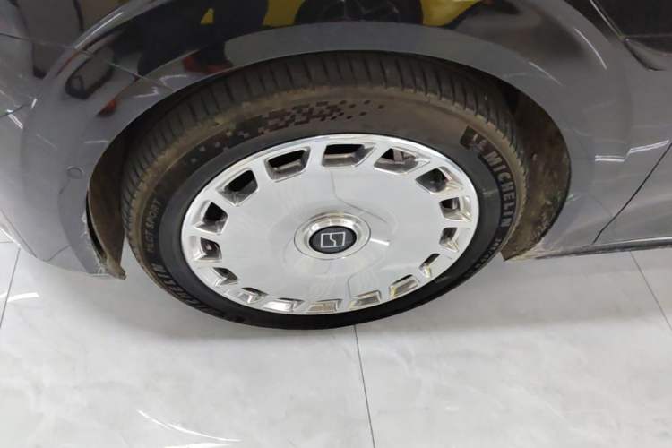 Used Zeekr 009 2024 GAC Trumpchi Left Front Wheel Hub