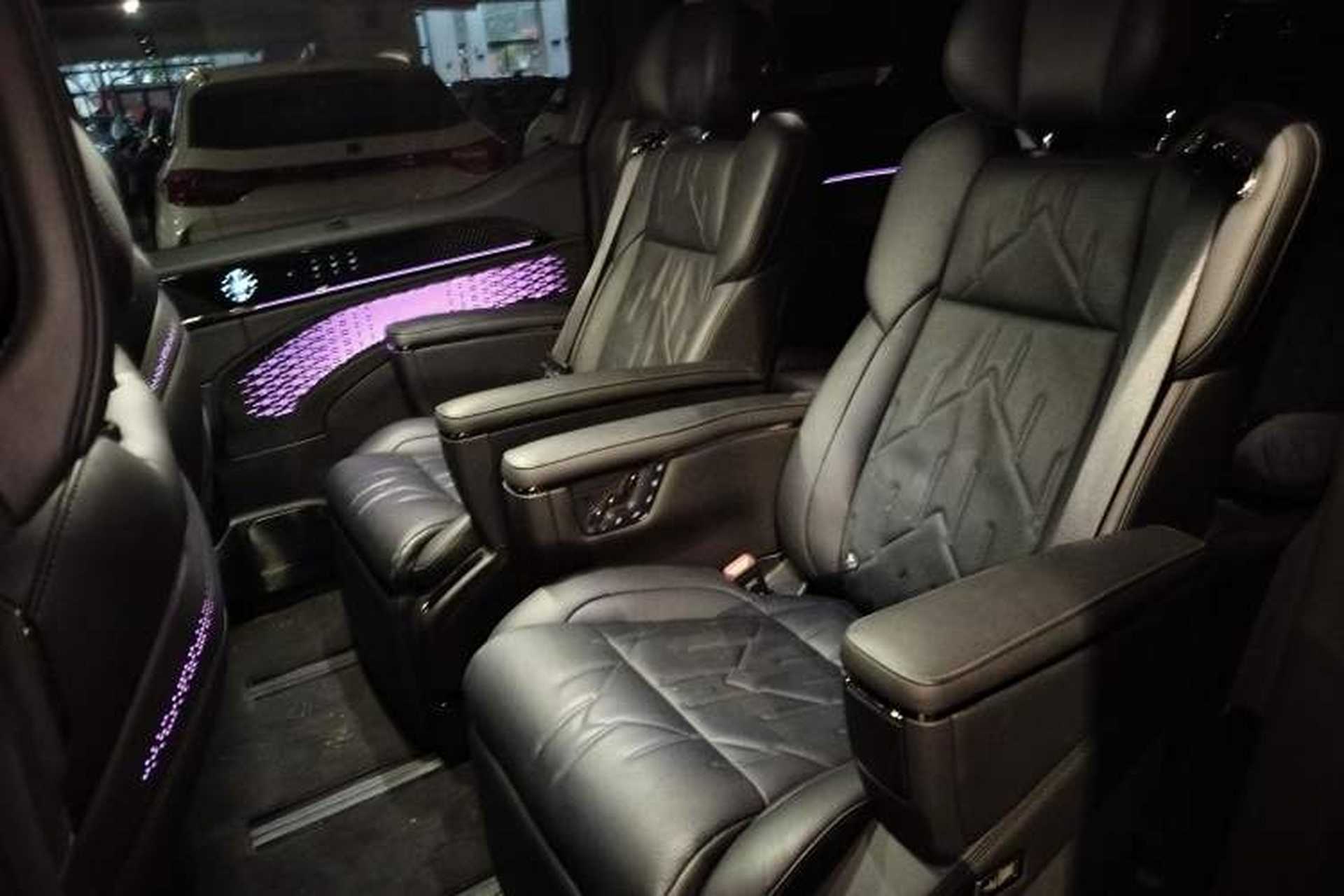 Used Zeekr 009 2024 7-Seater Aisle Version 108 kWh Left Rear Seat