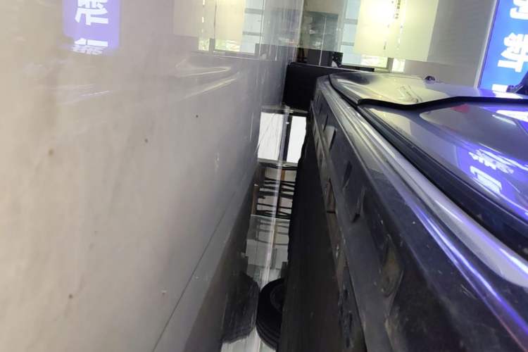 Used Zeekr 009 2024 GAC Trumpchi Left Side Sill