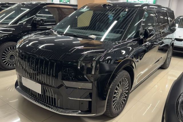 Used Zeekr 009 2024 7-Seater Aisle Version 108 kWh