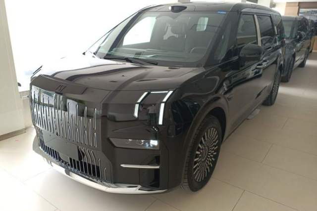 Used Zeekr 009 2024 Six-Seat Executive Version 4WD 108 kWh