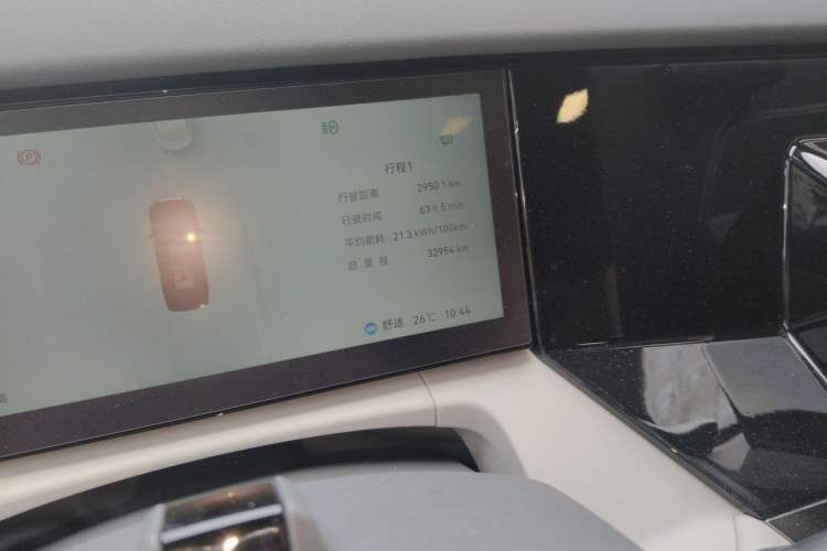 Used Zeekr 009 2024 7-Seater Walk-through Version 4WD 140 kWh Odometer Close Up
