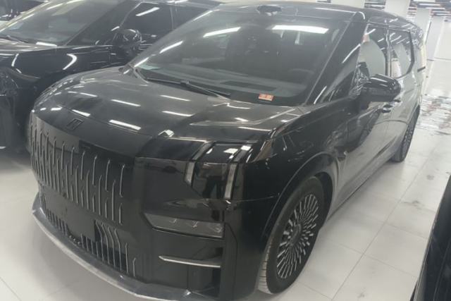 Used Zeekr 009 2024 7-Seater Walk-Through Version Four-Wheel Drive 108 kWh