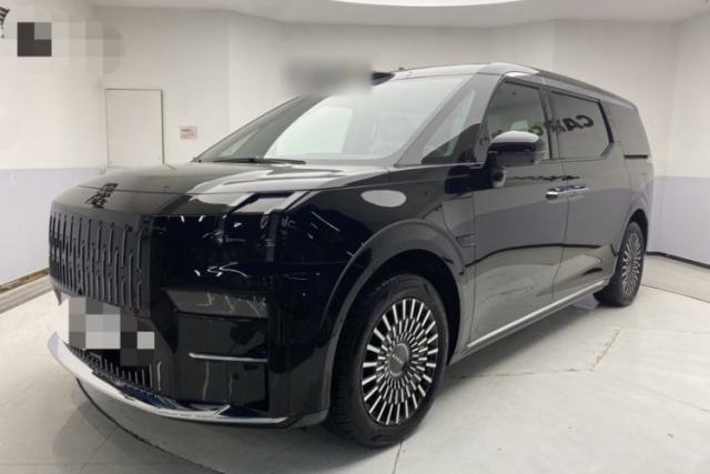 Used Zeekr 009 2024 7-Seater Aisle Version 108 kWh
