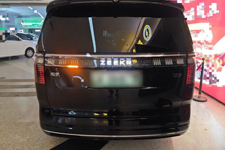 Used Zeekr 009 2024 Six-Seat Executive Version 4WD 108 kWh Rear