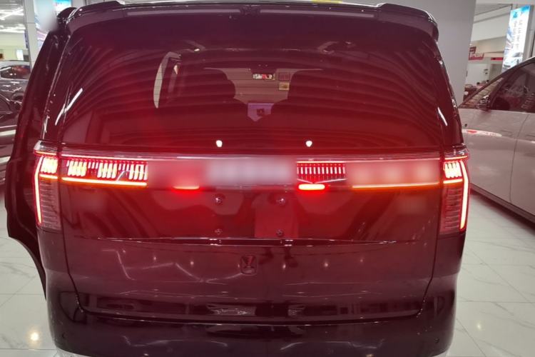 Used Zeekr 009 2024 Six-Seat Executive Version 4WD 108 kWh Rear