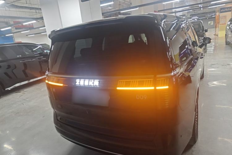 Used Zeekr 009 2024 7-Seater Aisle Version 108 kWh Rear