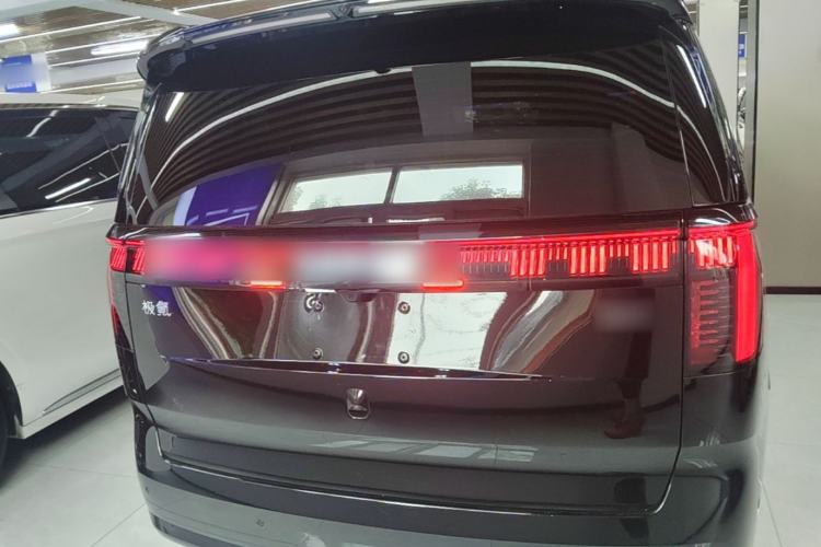 Used Zeekr 009 2024 Six-Seat Executive Version 4WD 140 kWh Rear