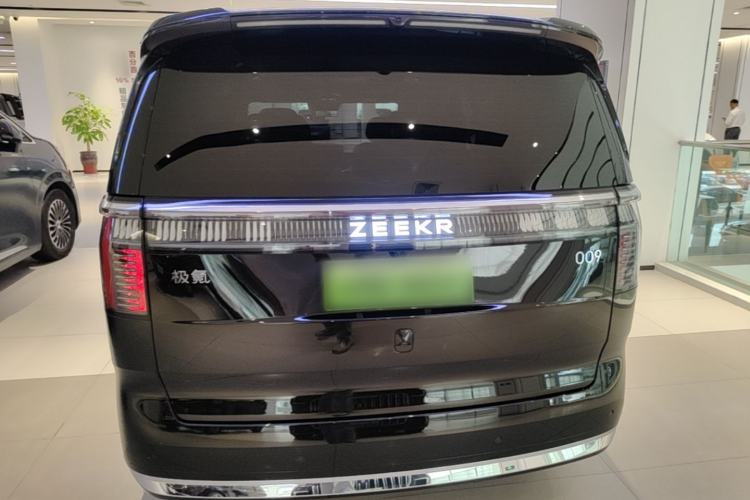 Used Zeekr 009 2024 Six-Seat Executive Version 4WD 108 kWh Rear