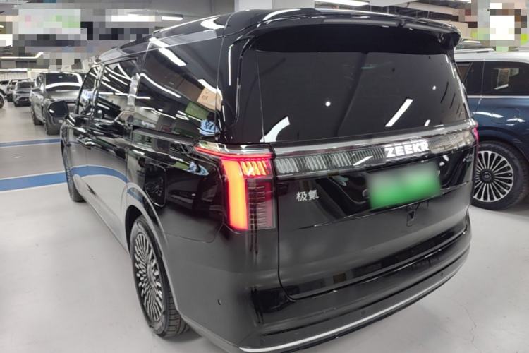 Used Zeekr 009 2024 7-Seater Walk-Through Version Four-Wheel Drive 108 kWh Rear Left 45 Deg