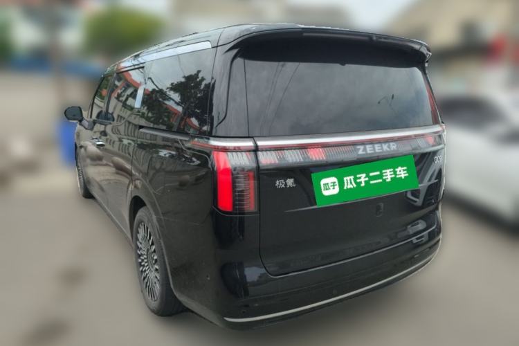 Used Zeekr 009 2024 Six-Seat Executive Version 4WD 108 kWh Rear Left 45 Deg