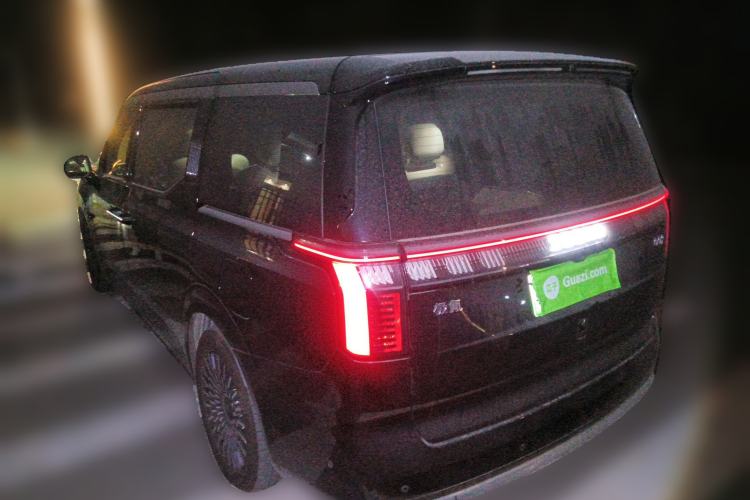 Used Zeekr 009 2024 Six-Seat Executive Version 4WD 108 kWh Rear Left 45 Deg