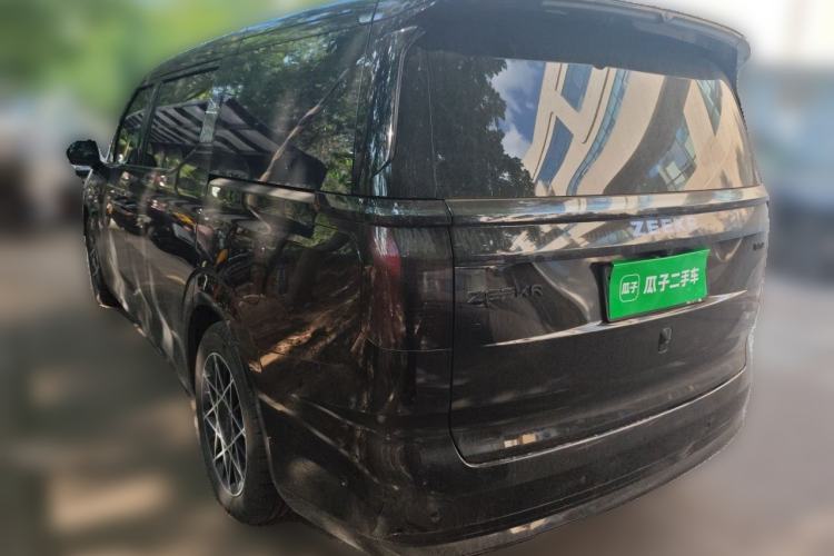 Used Zeekr 009 2024 Six-Seat Executive Version 4WD 108 kWh Rear Left 45 Deg