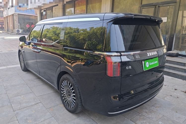 Used Zeekr 009 2024 7-Seater Walk-Through Version Four-Wheel Drive 108 kWh Rear Left 45 Deg