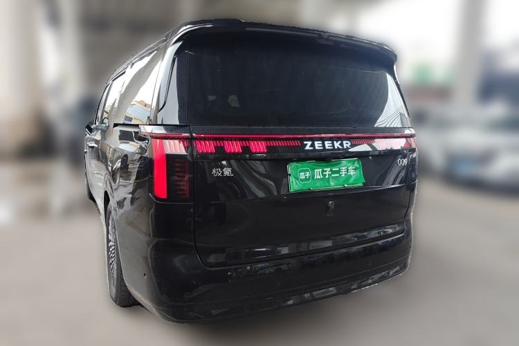 Used Zeekr 009 2024 Six-Seat Executive Version 4WD 108 kWh Rear Left 45 Deg